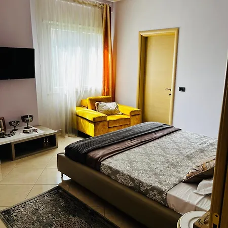 Aurum Apartment Golem (Tirana)